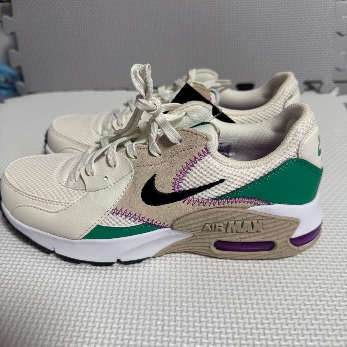 【未使用】Nike Air Max エクシー 24.5㎝ 未使用】NIKE エアマックスエクシー24 5cm オフホワイト
