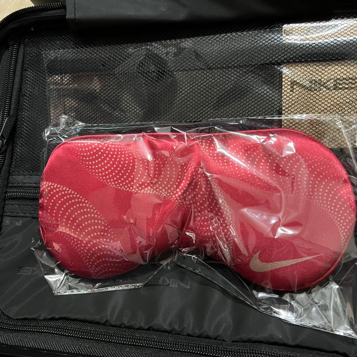 海外限定 日本未発売 NIKE トラベルセット ネックピロー 旧正月 海外限定 日本未発売 NIKE トラベルセット ネックピロー 旧正月