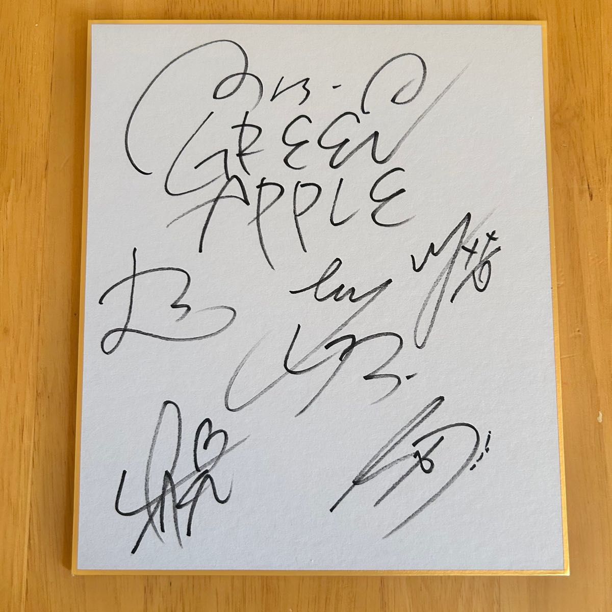 Mrs. GREEN APPLE 直筆サインミニ色紙 Mrs GREEN APPLE 直筆サイン 色紙 大森元貴 若井滉斗 藤澤涼架