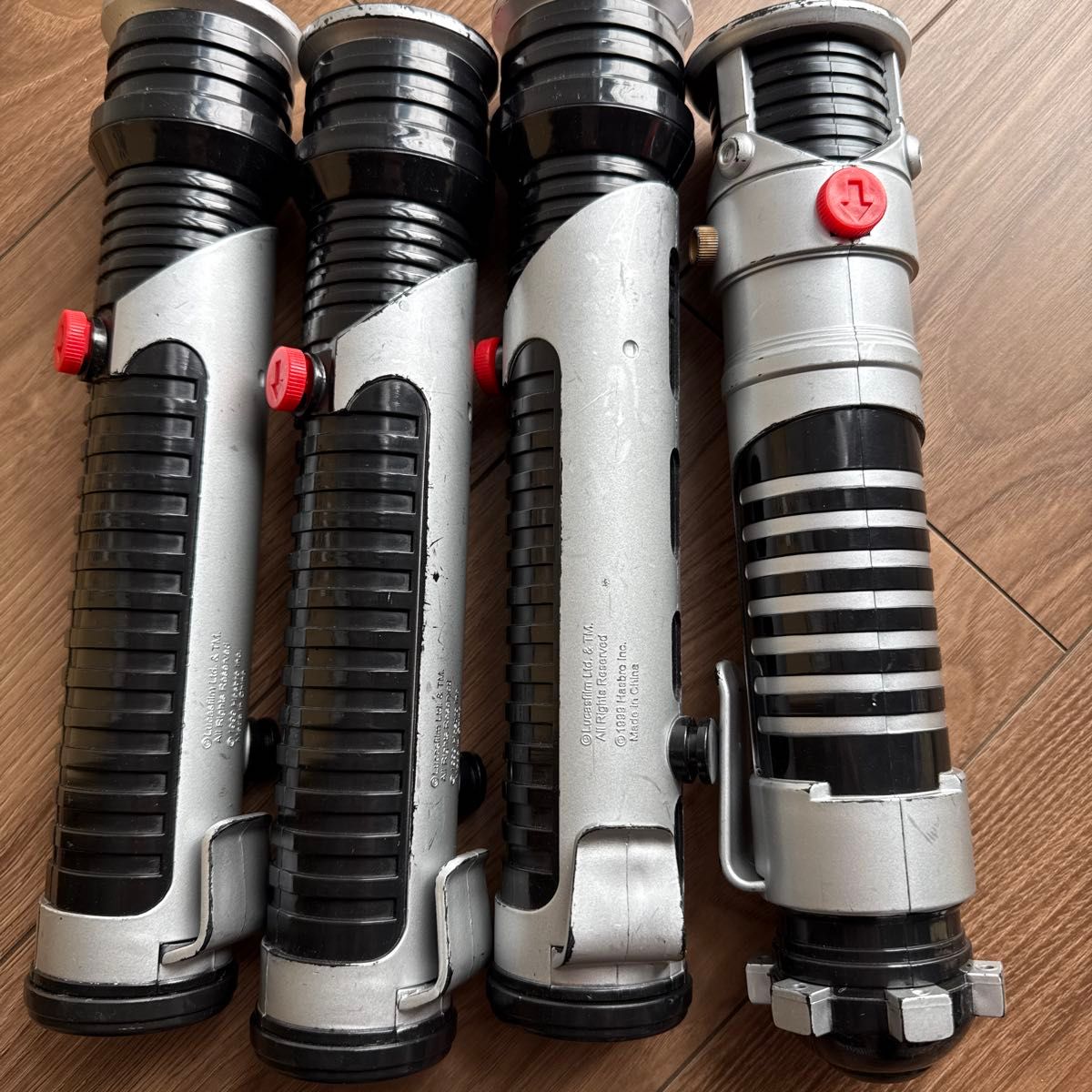 スターウォーズ・ライトセーバー・1999年製他 4個セット ライトセーバー 4個セット まとめ売り スターウォーズ Hasbro