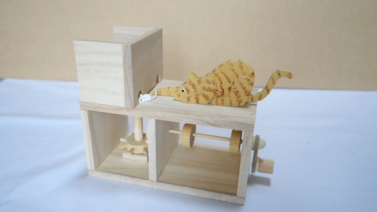 楽しいからくり 虎猫と鼠 オートマタ からくり人形 木工細工 知育玩具 民芸品 郷土玩具 オブジェ