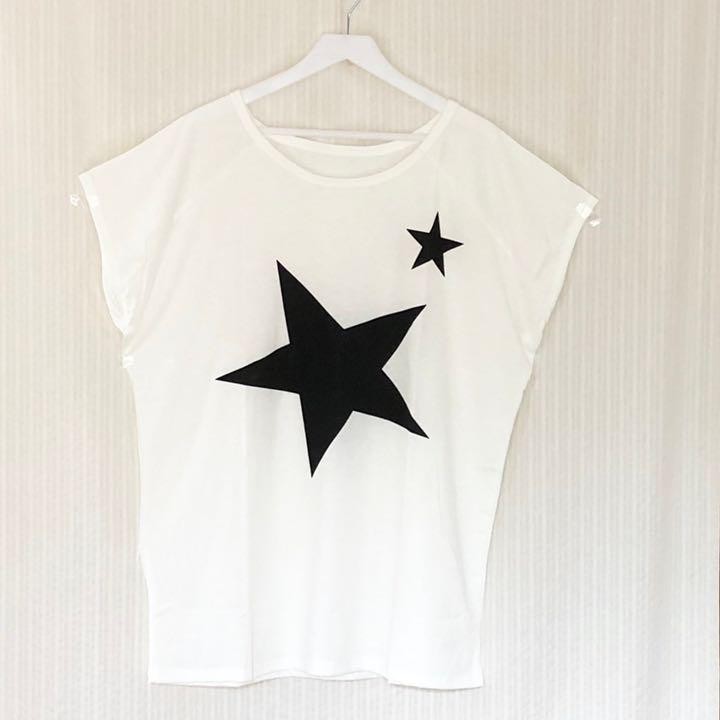 お値下げ！☆XL ドルマン袖　オーバーサイズ　白Tシャツ　チュニック　スター☆