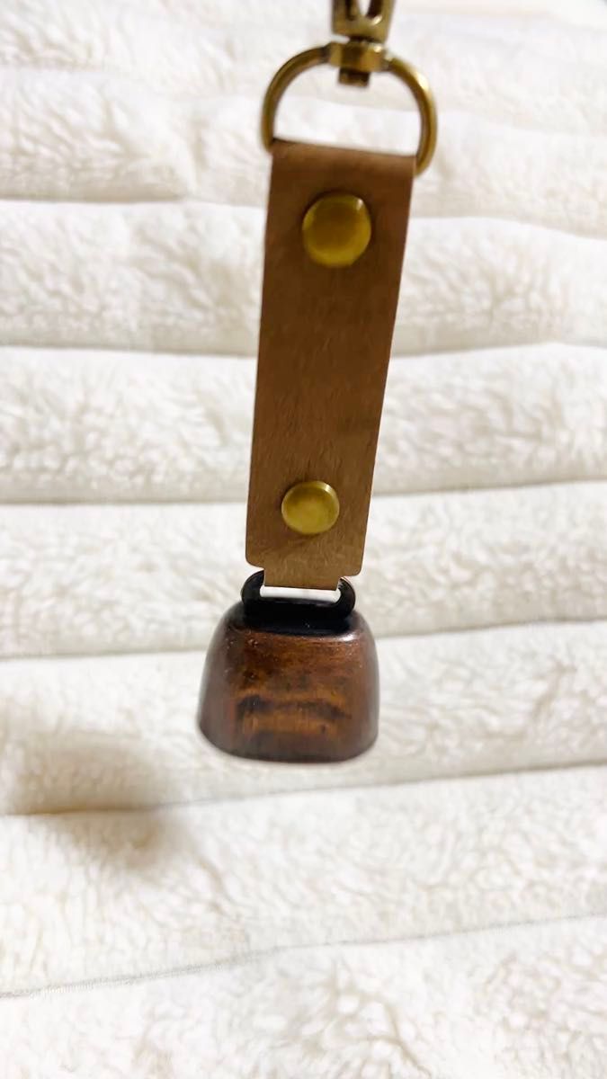 ベル PU革製ベル 熊よけ鈴 登山 ハイキング トレッキング キャンプアウトドア 雰囲気のある