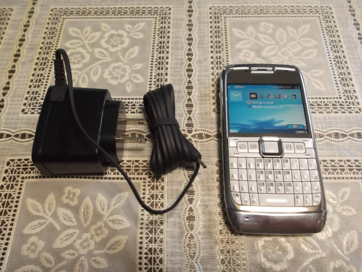 美品 ノキアnokia Simフリー E71 Qwerty配列キーボード搭載スマホ ホワイト 純正バッテリー 充電器付き Product Details Yahoo Auctions Japan Proxy Bidding And Shopping Service From Japan 美品 ノキアnokia Simフリー E71 Qwerty配列キーボード搭載スマホ ホワイト 純正バッテリー 充電器付き Product Details Yahoo Auctions Japan Proxy Bidding And Shopping Service From Japan