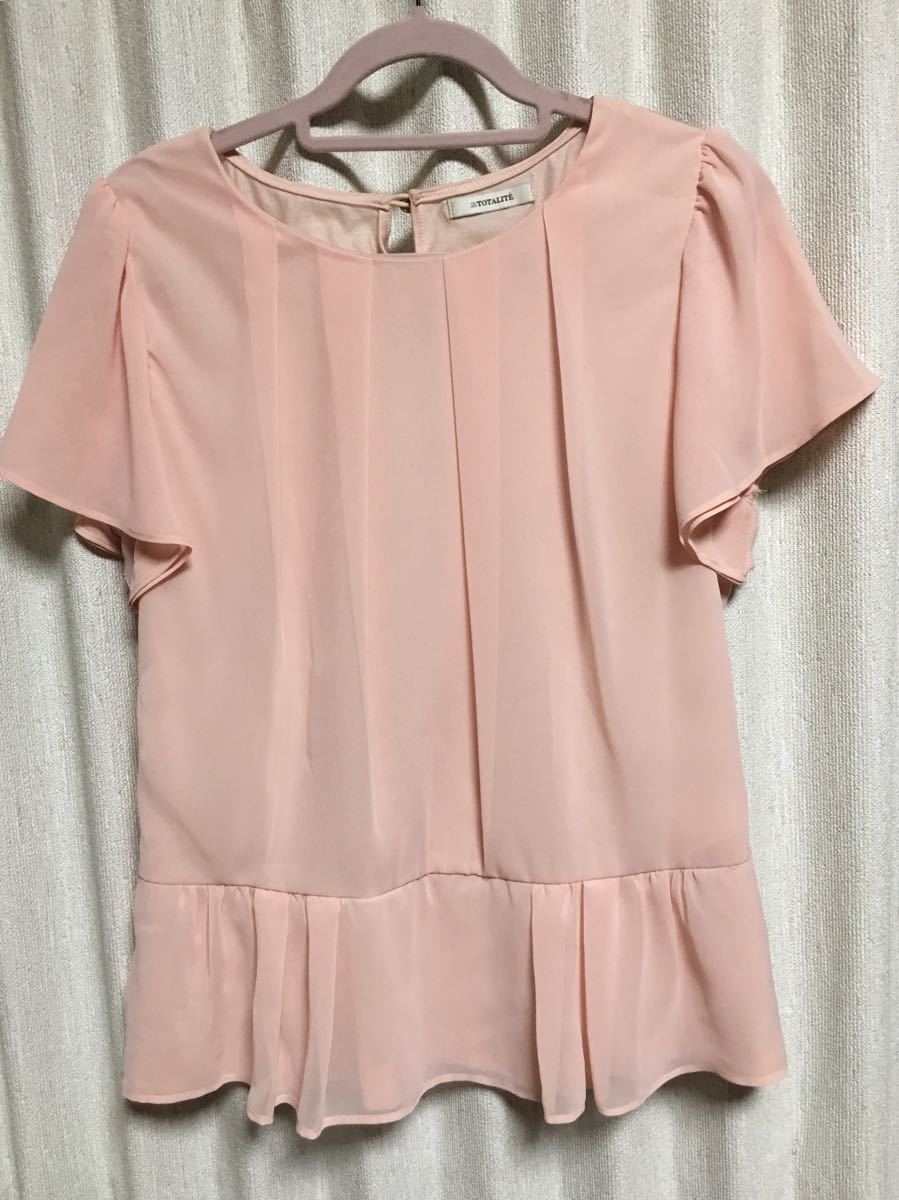 Paypayフリマ 美品 La Totalite ラトータリテ カットソーブラウス ピンク Paypayフリマ 美品 La Totalite ラトータリテ カットソーブラウス ピンク