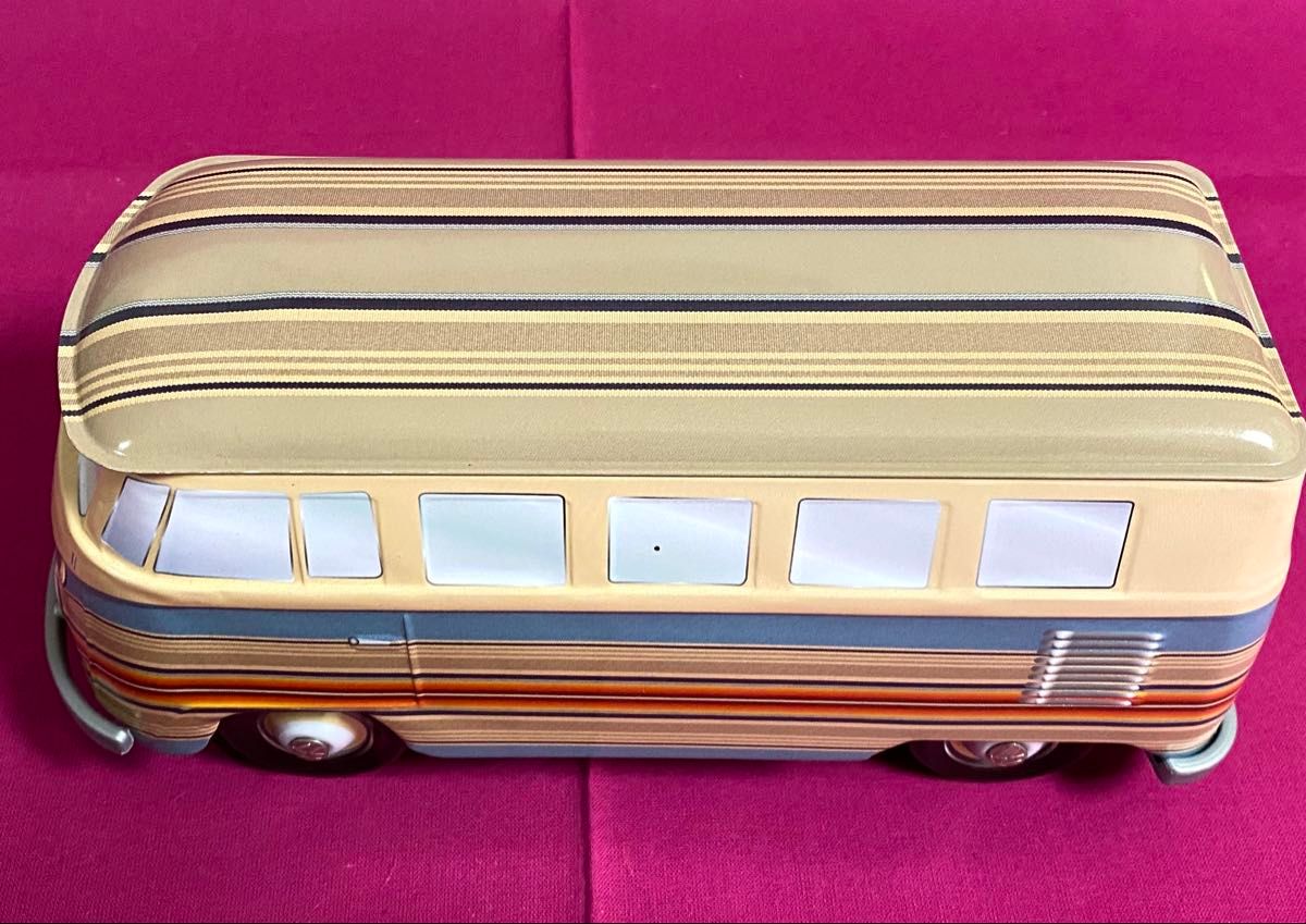 VOLKSWAGEN KOMBI コンビ フォルクスワーゲン ビスケット缶 VOLKSWAGEN KOMBI コンビ フォルクスワーゲン ビスケット缶