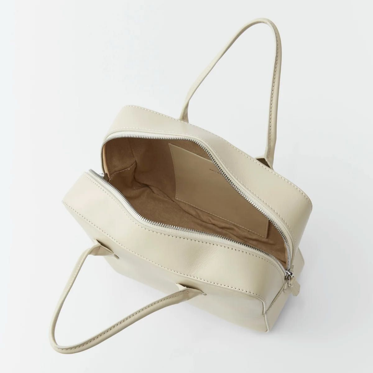 バッグ MAISON CANAU SMOOTH BOX BOSTON BISCUIT MAISON CANAU メゾンカナウ SMOOTH BOX BOSTON Mサイズ