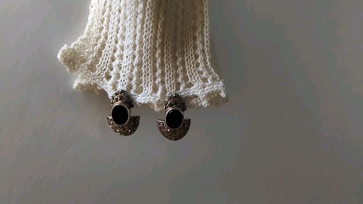 ピアス オニキス ヘマタイト