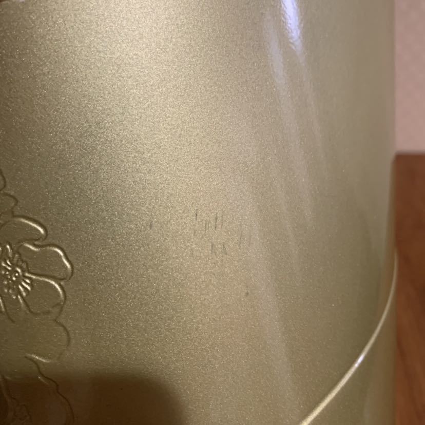レア 入手困難 新品 ペリエ ジュエ シャンパン クーラー アイスバケツ ゴールド グリーン 金属製 ディスプレイ 送料無料