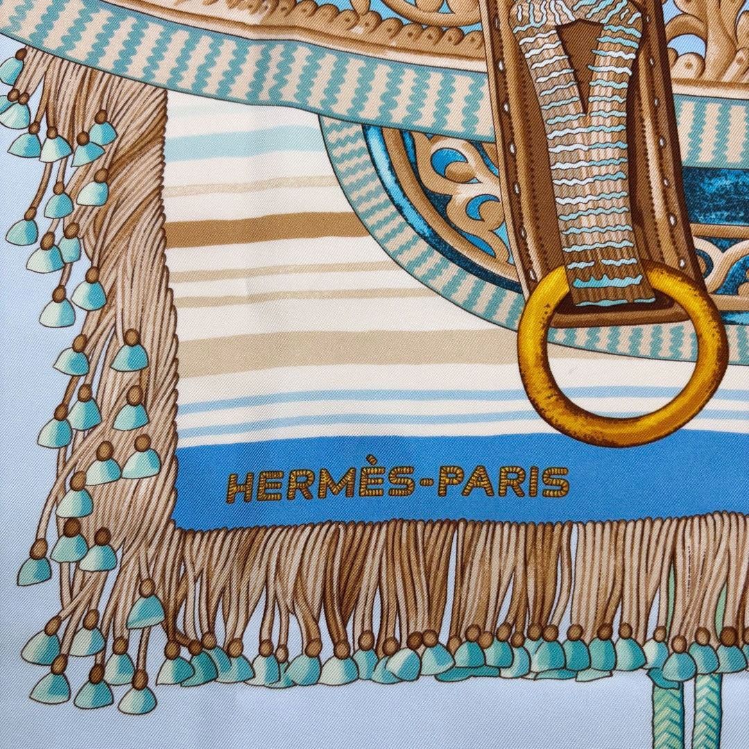 エルメス HERMES カレ90 スカーフ モロッコの儀式用鞍 シルク100 エルメス HERMES カレ90 スカーフ モロッコの儀式用鞍 シルク100