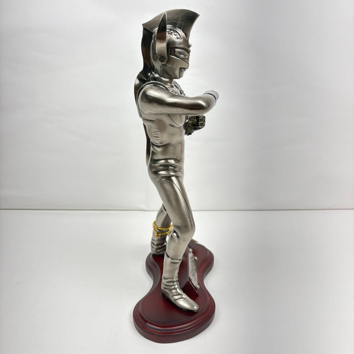ウルトラマンタロウ フィギュア 放送35周年記念版 冬決定版 非売品 希少 レア 希少 レア ウルトラマンタロウ フィギュア 放送35周年記念版 冬