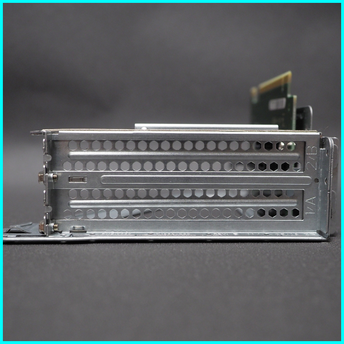 富士通 ESPRIMO D587/S・D587/R・D587/RX PCIE ライザーカード D3456-A11 GS 1 ブラケット PCI