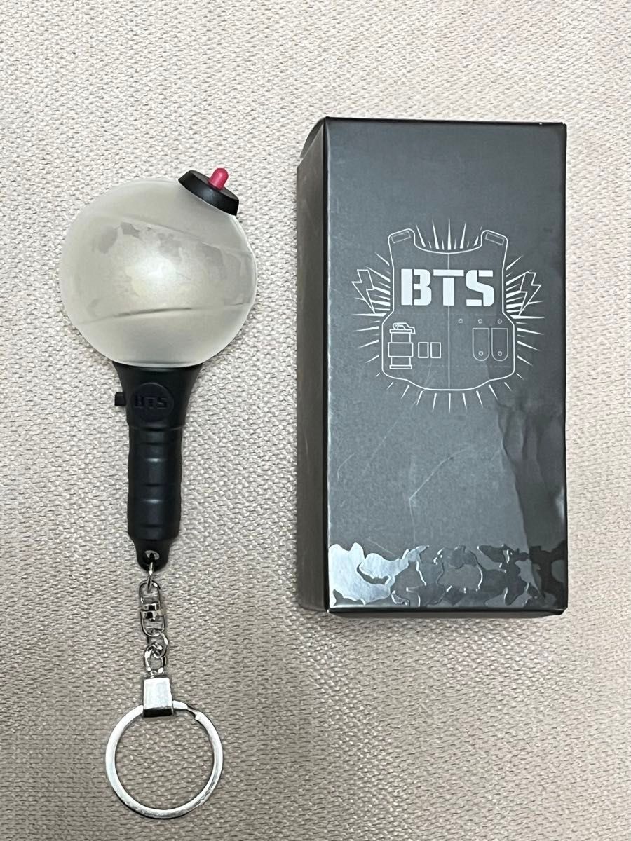 BTS ペンライトキーリング アミボム BTS アミボム キーリング/ペンライト/キーホルダー/初代/電池
