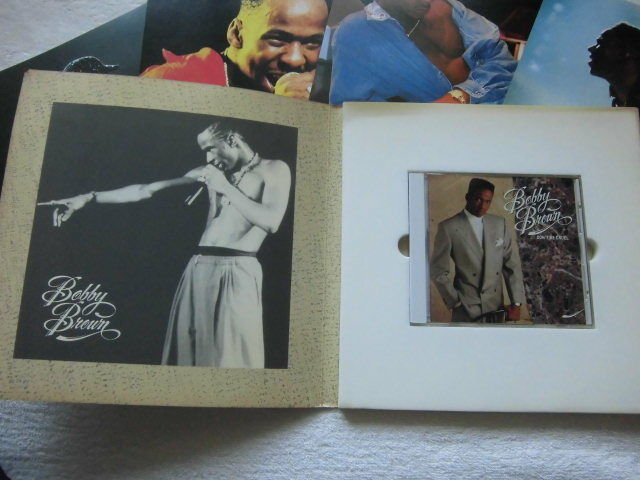 激レア・限定盤 デカジャケ・カラーピンナップ(4枚)付 / Bobby Brown / Don't Be Cruel / New Jack Swing, Babyface, NJS/ MVCZ-1 / 1991_画像3