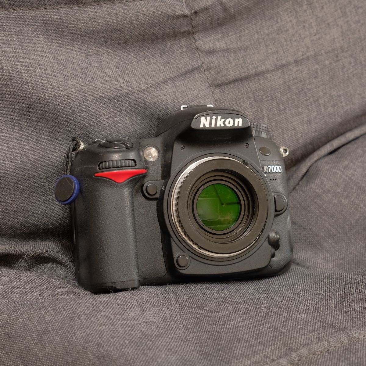 D7000 【ボディ、バッテリー×2】 D7000【ボディ バッテリー×2】|Yahoo!フリマ(旧PayPayフリマ)