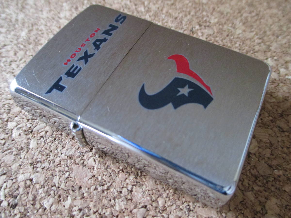 ZIPPO 『Houston Texans HOU NFL ヒューストン・テキサンズ』2002年10月製造 NRGスタジアム フットボール オイルライタージッポ 廃版激レア