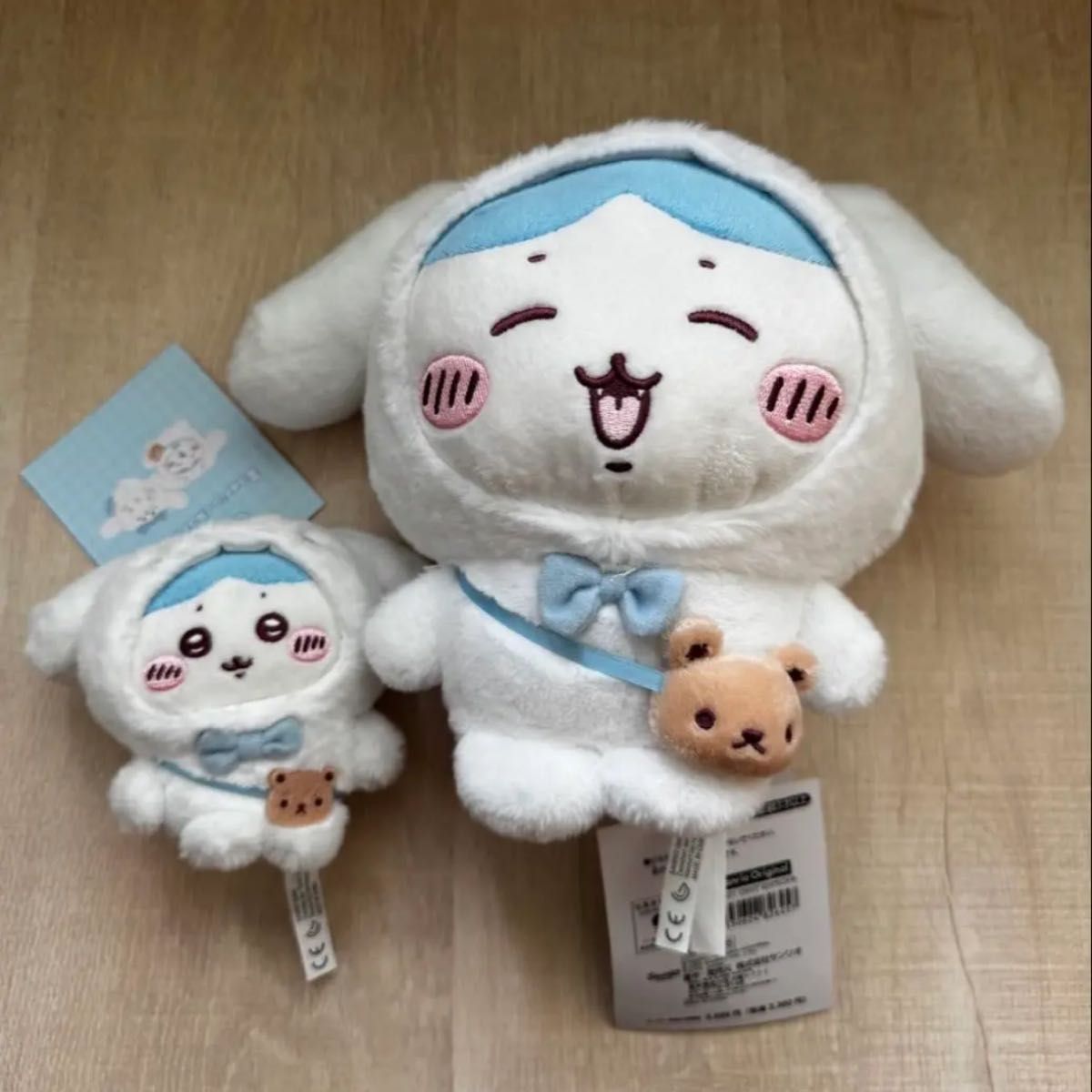 ハチワレ シナモロール マスコットホルダー ぬいぐるみ ちいかわ×サンリオ ハチワレ×シナモロール ぬいぐるみ