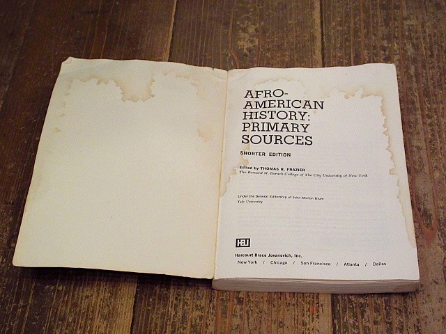  Vintage *AFRO-AMERICAN HISTORY black person foreign book *191228n5-otclct secondhand book black person. history 