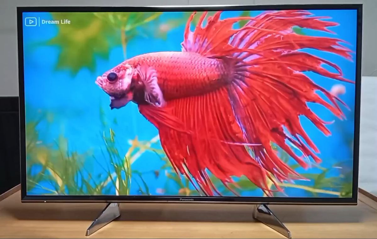 4K高画質2017年Panasonic製43インチ インターネットTV