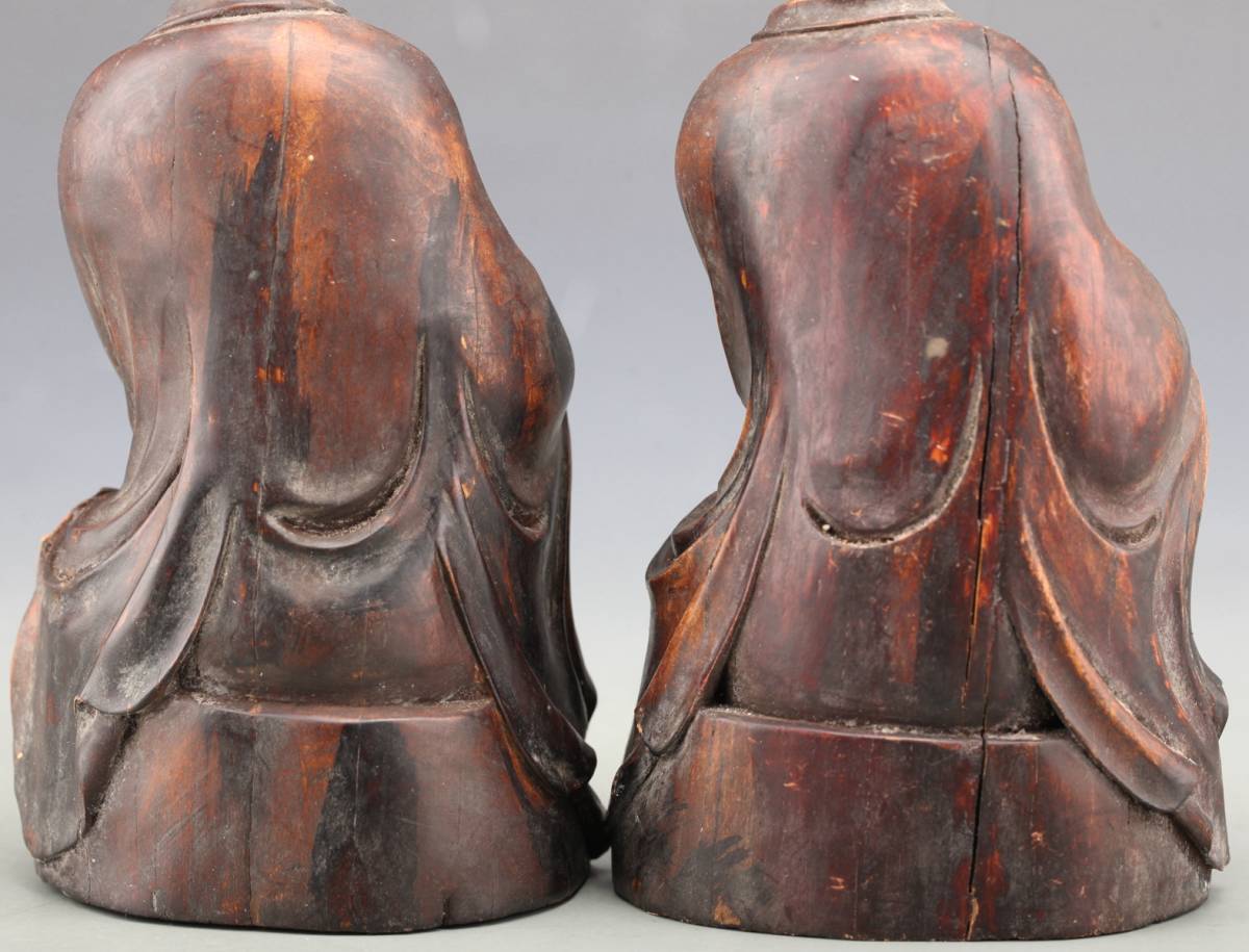 中国古玩 高級黄花梨木製 雕刻觀音人物像 置物 一対 ！直径8cm、高さ16cm _画像8