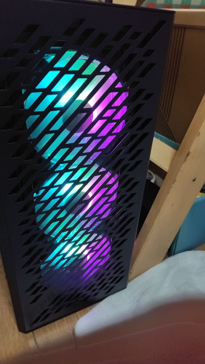 XPG VALOR AIR RYZEN5-5600GT ASUS PRIME B550M-A WiFi