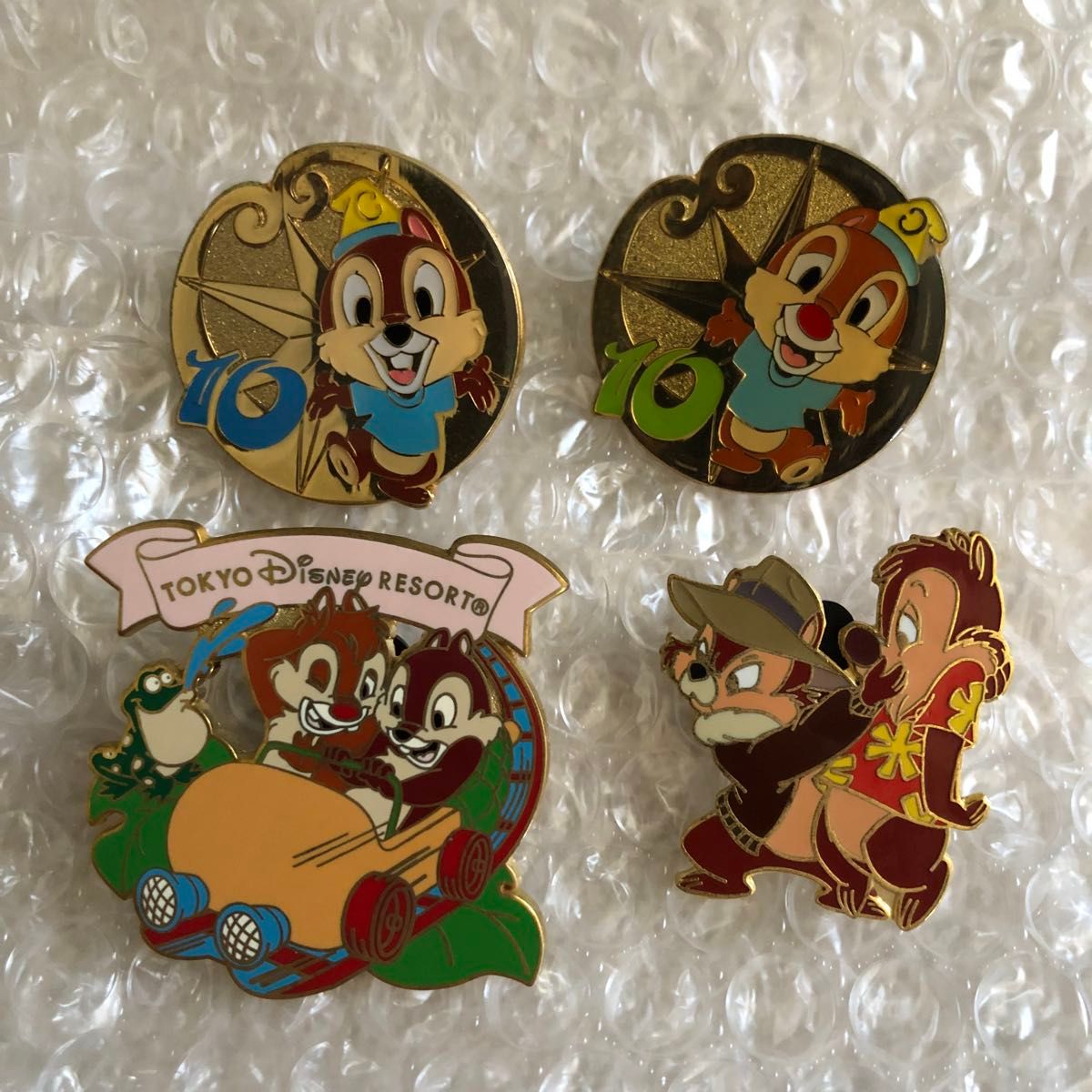 値下★貴重★ディズニー オークション チップとデール ピンバッチ used チップとデール ピンバッジ ディズニーシー 10周年 ピンズ