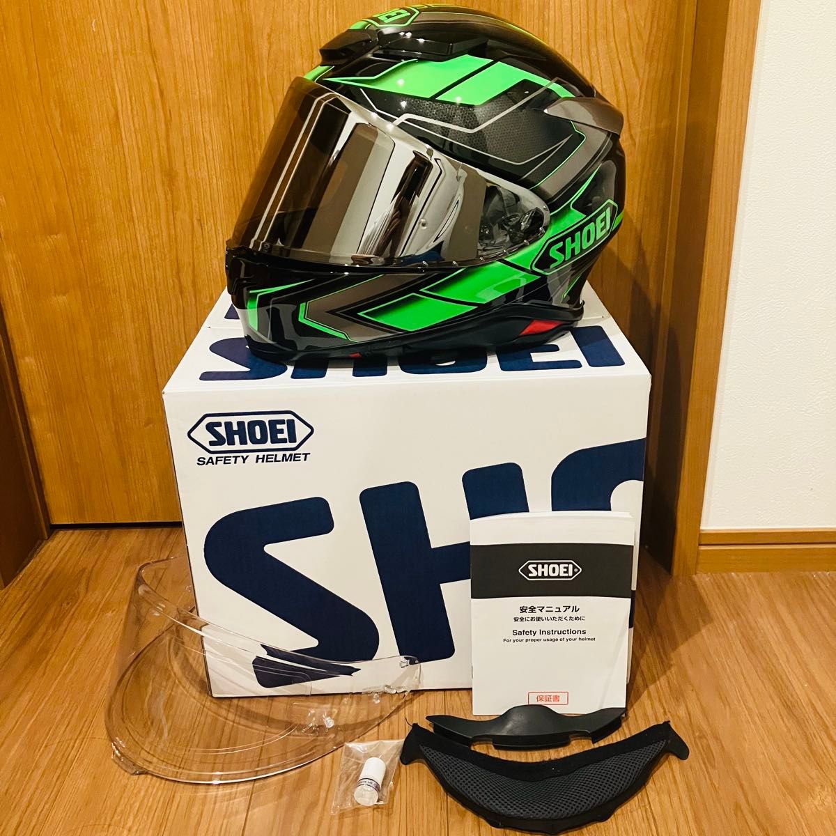 ショウエイシールド、2枚セット SHOEI Z-8 PROLOGUE シールド2枚セット その他付属品有り S