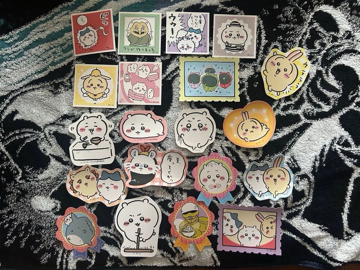 譲 1枚目 2枚目 ちいかわ ハチワレ うさぎ モモンガ シーサー カニちゃん 古本屋 鎧さん パジャマパーティーズ