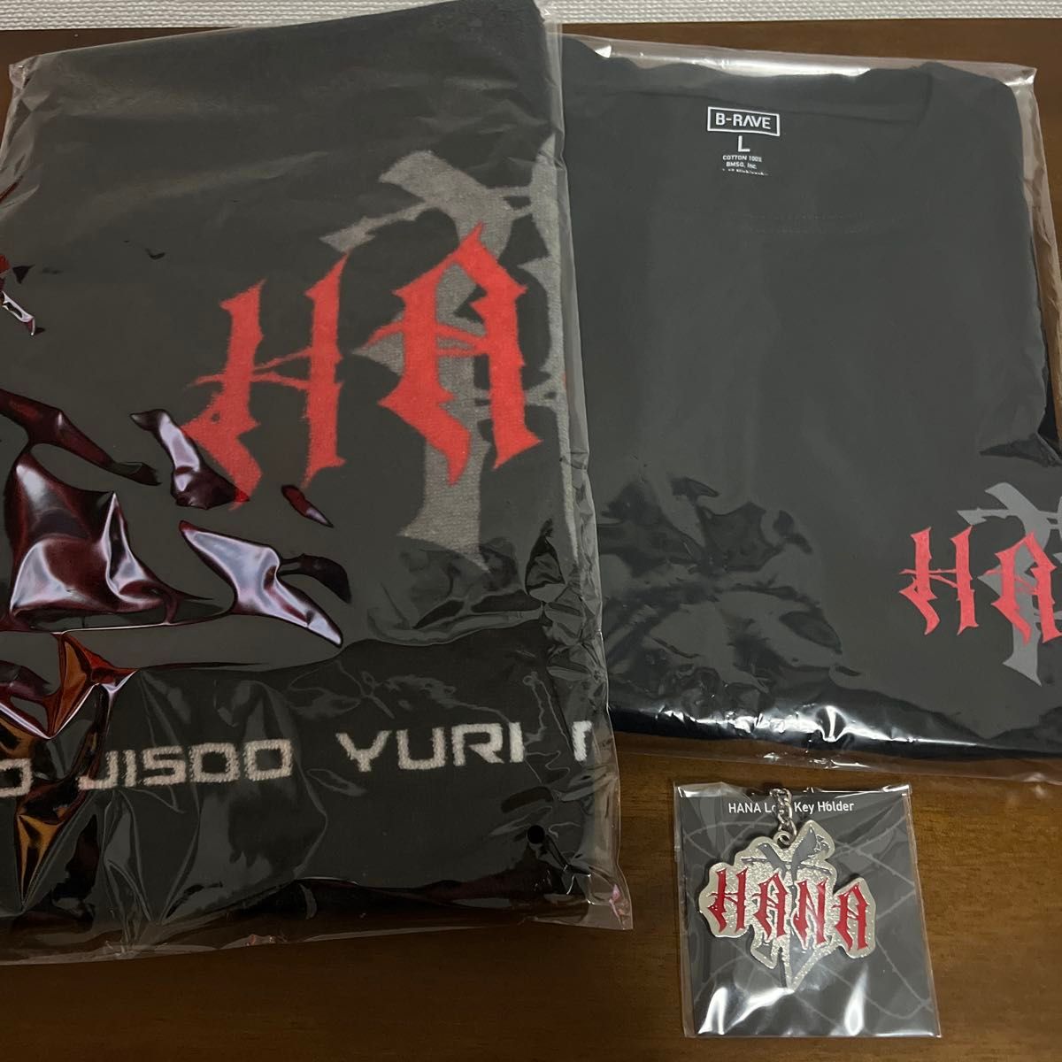 HANA ロゴフェイスタオル キーホルダー HANA ハナロゴフェイスタオル&ロゴTシャツ Lサイズ &ロゴ