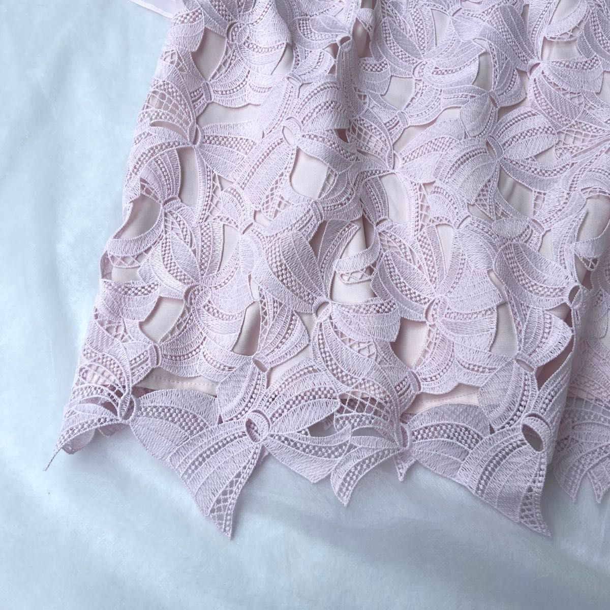 ローズティアラ 大きいサイズ レース ブラウス 刺繍 リボン 46 ローズティアラ 大きいサイズ レース ブラウス 刺繍 リボン 46