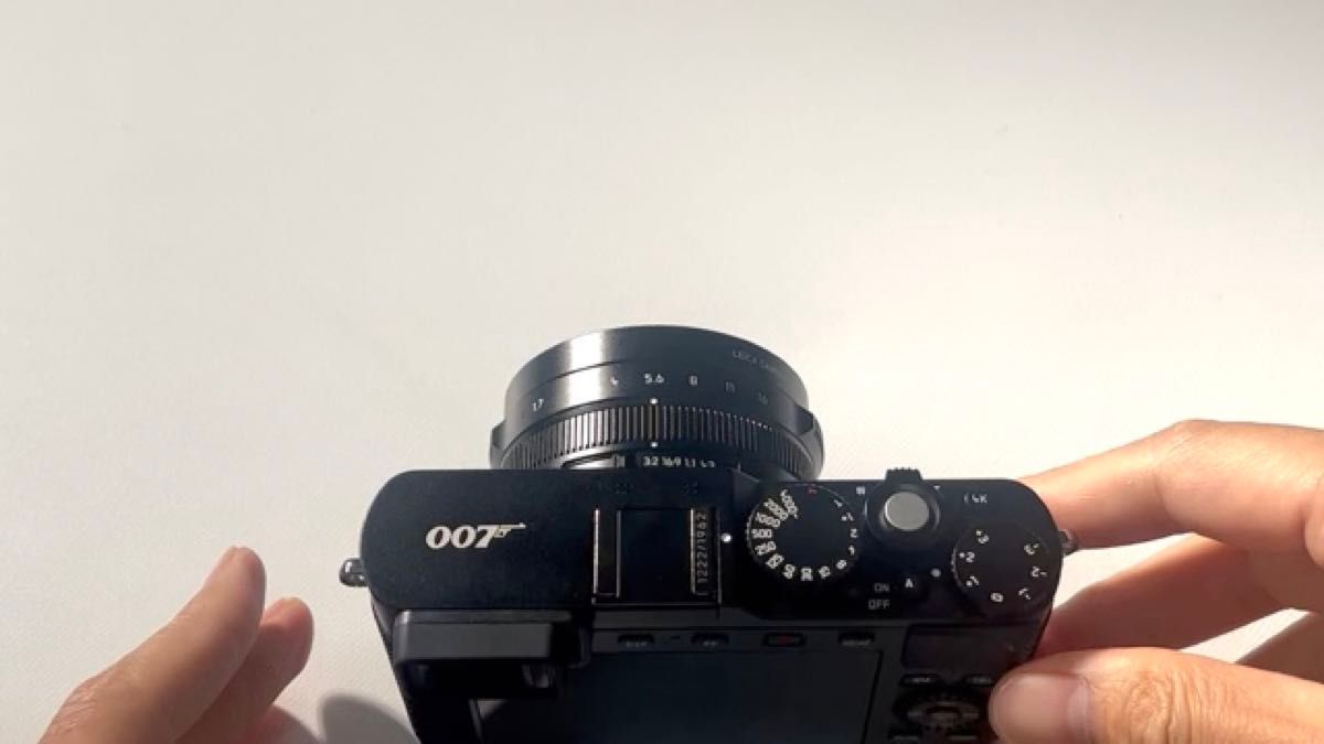 【極美品、完動品】Leica (ライカ) D-LUX7 007 Edition コンパクトデジタルカメラ シャッター数は723