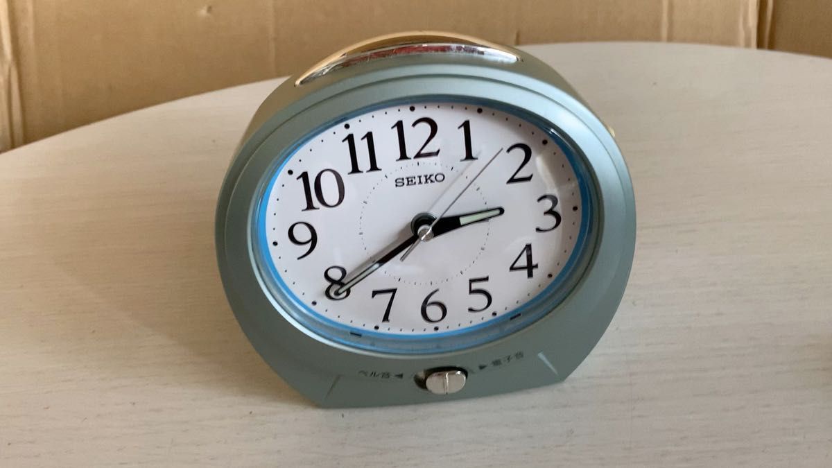 SEIKO 目覚まし時計 ライトブルー KR848M