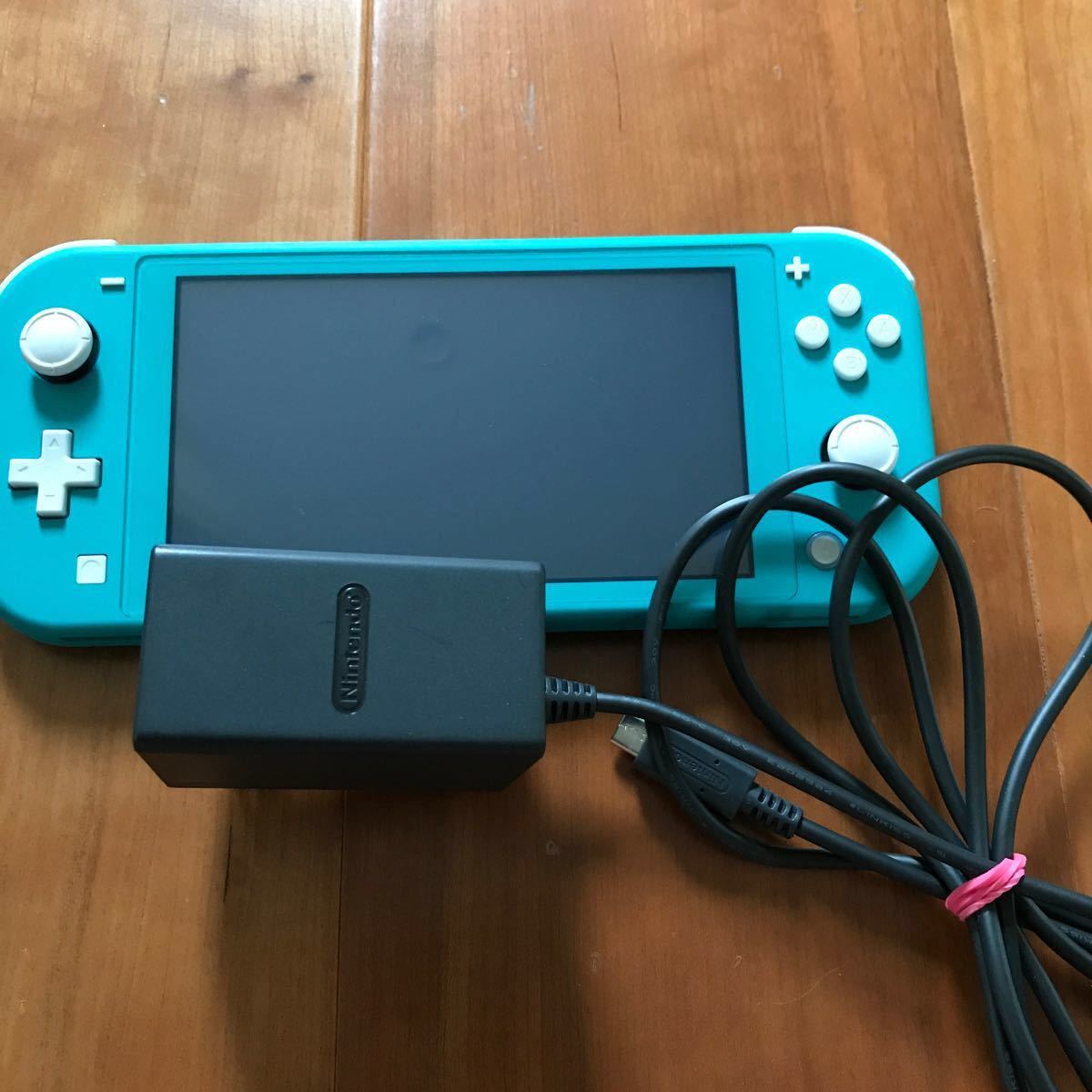 Nintendo Switch Lite ターコイズ（青）【保護シート貼付済み】