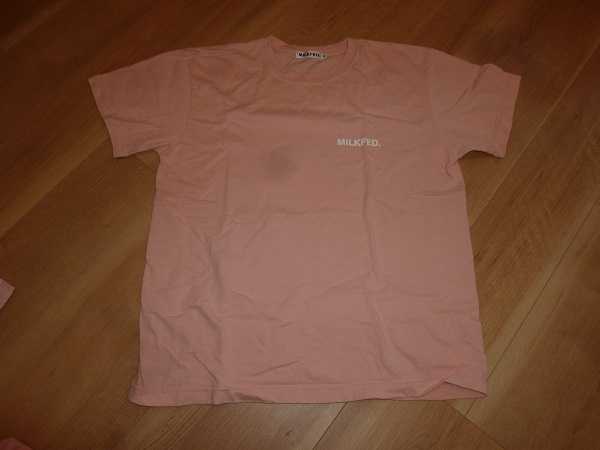 ★ новый товар ★  MILK ...  футболка   розовый  цвет  M размер    рекомендуемая розничная цена 4400  йен  SS T BOTH SIDE FOAM STENCIL