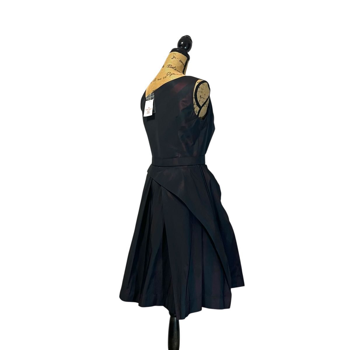 【新品】【3】Vivienne Westwood ヴィヴィアンウエストウッド ドレスワンピース レディース