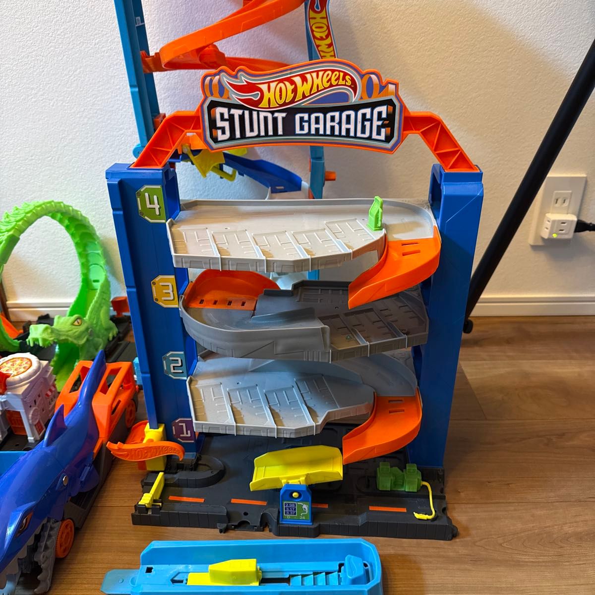 Hot Wheels レール、スピーダーズなどプレイセットまとめ売り Hot Wheels レール スピーダーズなどプレイセット まとめ売り