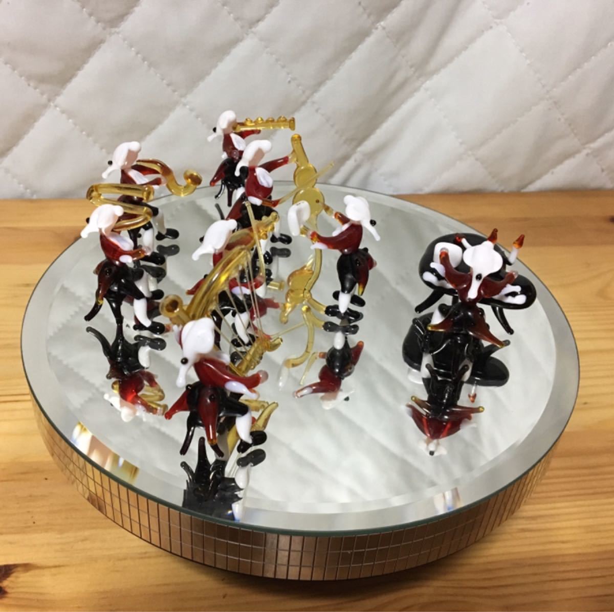 クーポン利用で2750円&送料無料 ガラス細工 オーケストラ17体セット