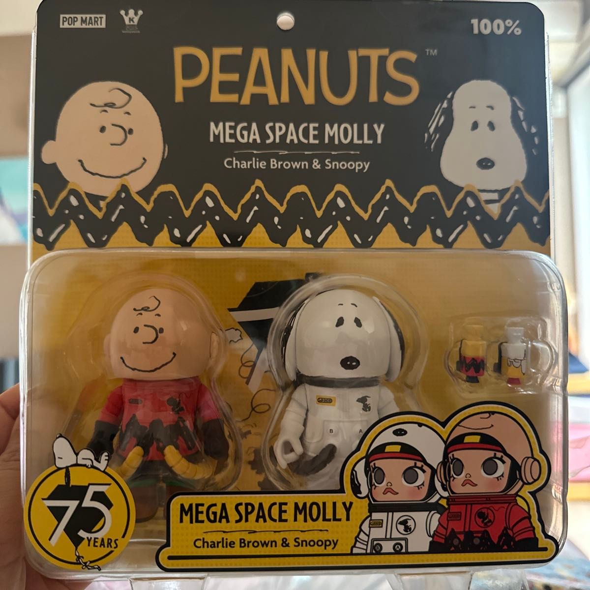 PEANUTS MEGA SPACE MOLLY フィギュアセット POP MART PEANUTS MEGA SPACE MOLLY 2体セット|Yahoo!フリマ