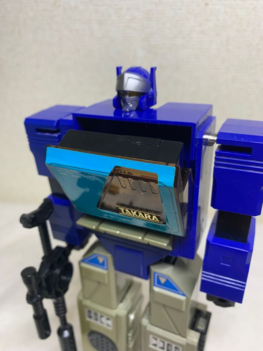 サウンド戦士ラジカセロボ タカラ トランスフォーマー 当時物G1 ダイアクロン 美品 当時物 サウンド戦士 ラジカセロボ 赤 トランスフォーマー