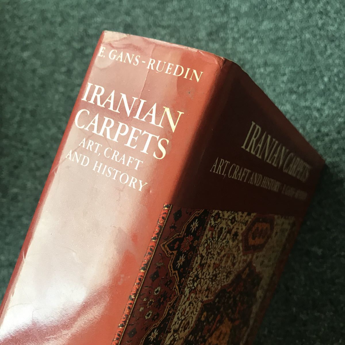 Iranian Carpets: Art, Craft and History (英語) ハードカバー Iranian Carpets: Art, Craft and History (英語) ハードカバー