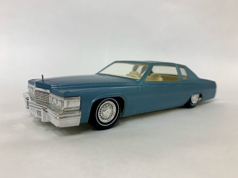 人気絶頂 希少 79 Cadillac Coupe Deville 1979 キャデラック クーペデビル Jo Han Cs 505 1 25スケール プラモデル 車 カスタム 1 25 アメ車 ダイキャスト モデルカー 1 24 模型 激レア 輸入プラモデル 希少 79 Cadillac Coupe Deville 1979 キャデラック 人気絶頂 希少 79 Cadillac Coupe Deville 1979 キャデラック クーペデビル Jo Han Cs 505 1 25スケール プラモデル 車 カスタム 1 25 アメ車 ダイキャスト モデルカー 1 24 模型 激レア 輸入プラモデル 希少 79 Cadillac Coupe Deville 1979 キャデラック