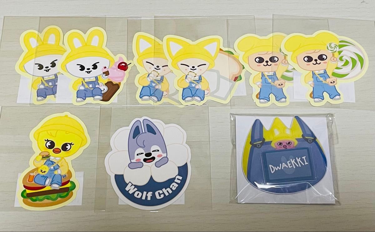 オンラインくじ スキズ お花 園児 お名前バッジ リービット フォクシニー パピーム ポガリ ウルフチャン トゥエッキ ジニレット