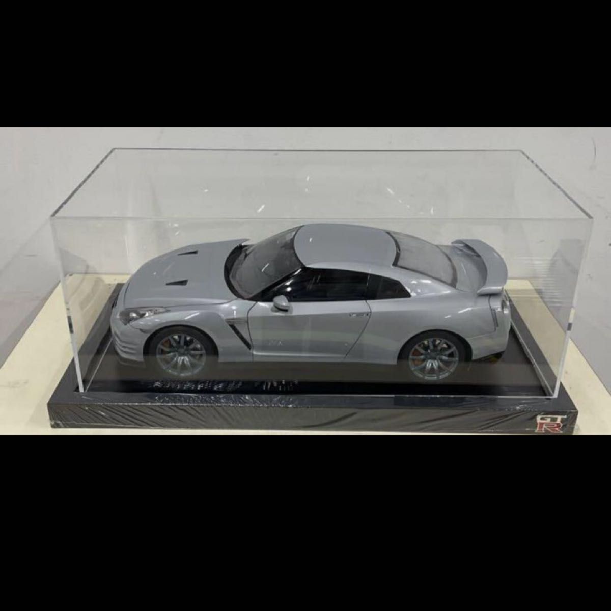 デアゴスティーニ 1/8 イーグルモス 日産 R35 GT-R ケース付き デアゴスティーニ 1/8 イーグルモス 日産 R35 GT-R ケース付き