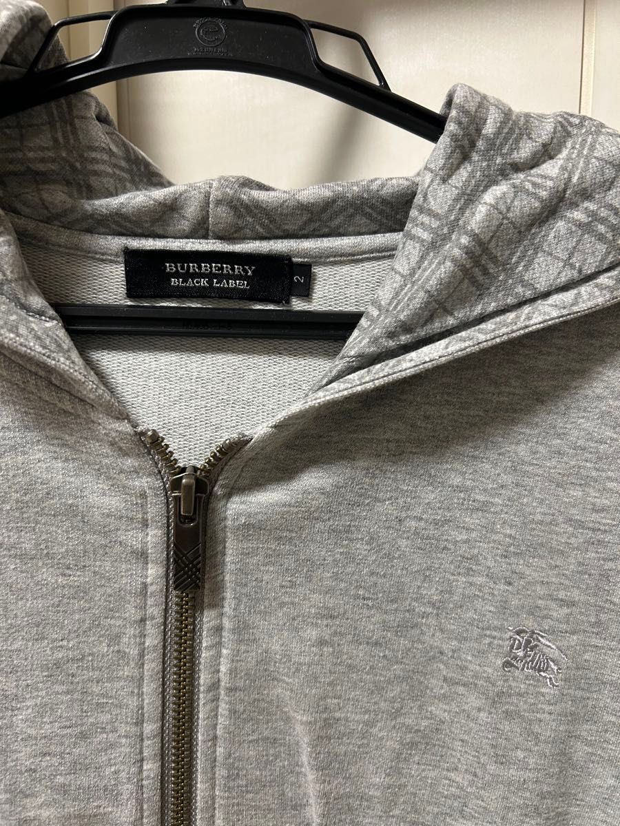 BURBERRY グレー フード付きパーカー 日本サイズM バーバリー パーカー Mサイズ|Yahoo!フリマ(旧PayPayフリマ)