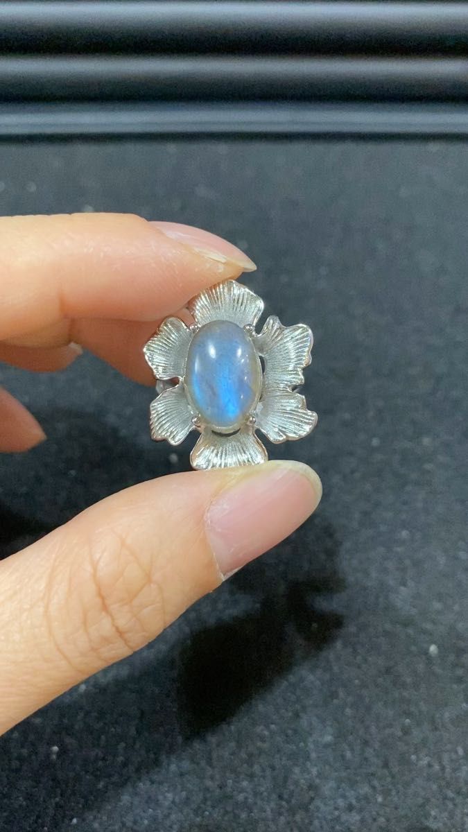 【金アレ対応】高品質ラブラドライト 大粒花デザインリング 6月誕生石 青シラー最強