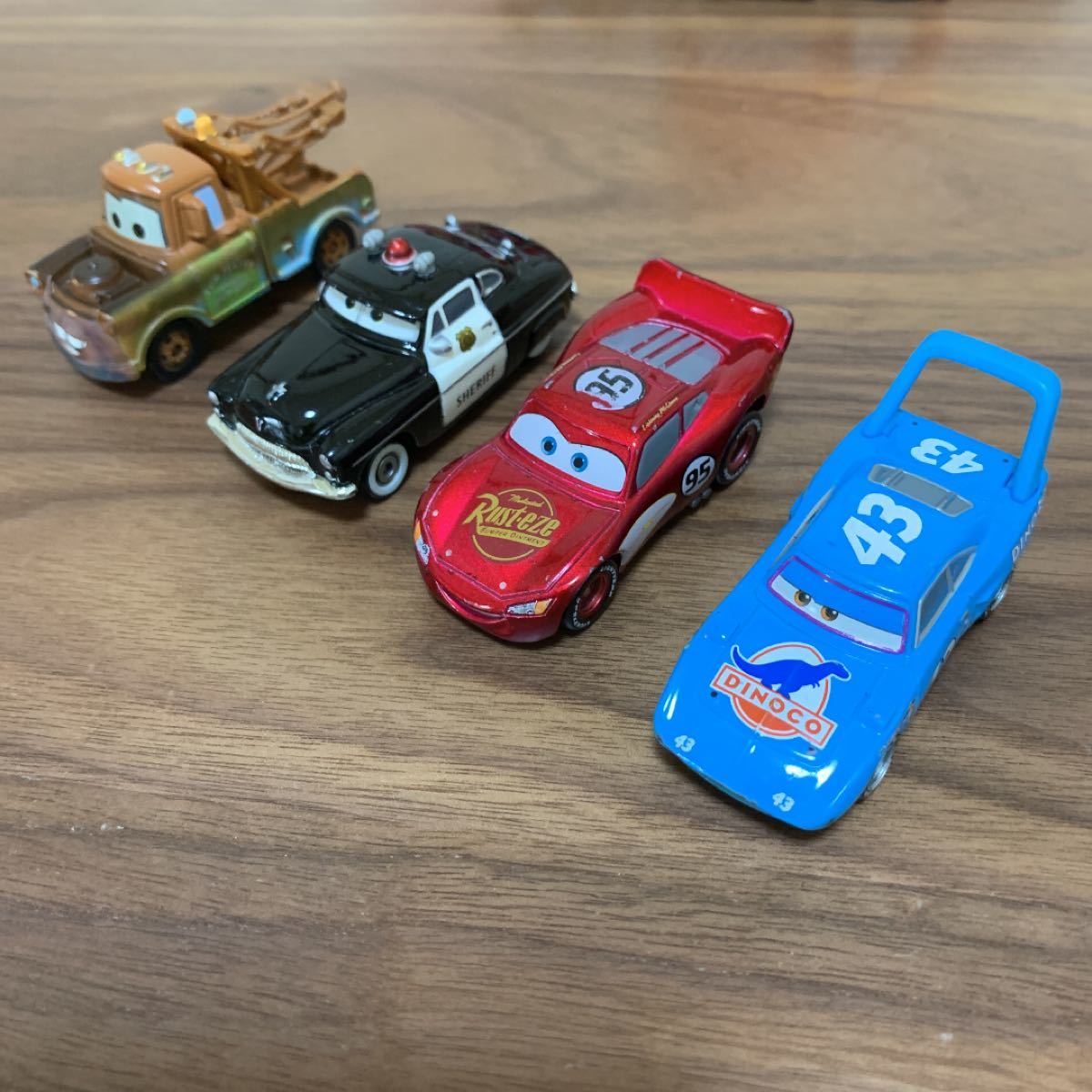 カーズ ミニカーセット トミカ|Yahoo!フリマ(旧PayPayフリマ) カーズ ミニカーセット トミカ|Yahoo!フリマ(旧PayPayフリマ)