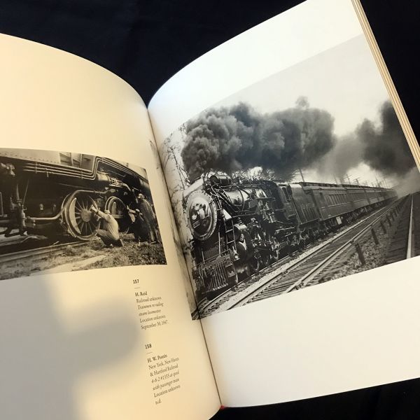 洋書】1920年代から1960年代のアメリカ蒸気機関車の鉄道写真と 洋書】1920年代から1960年代のアメリカ蒸気機関車の鉄道写真と