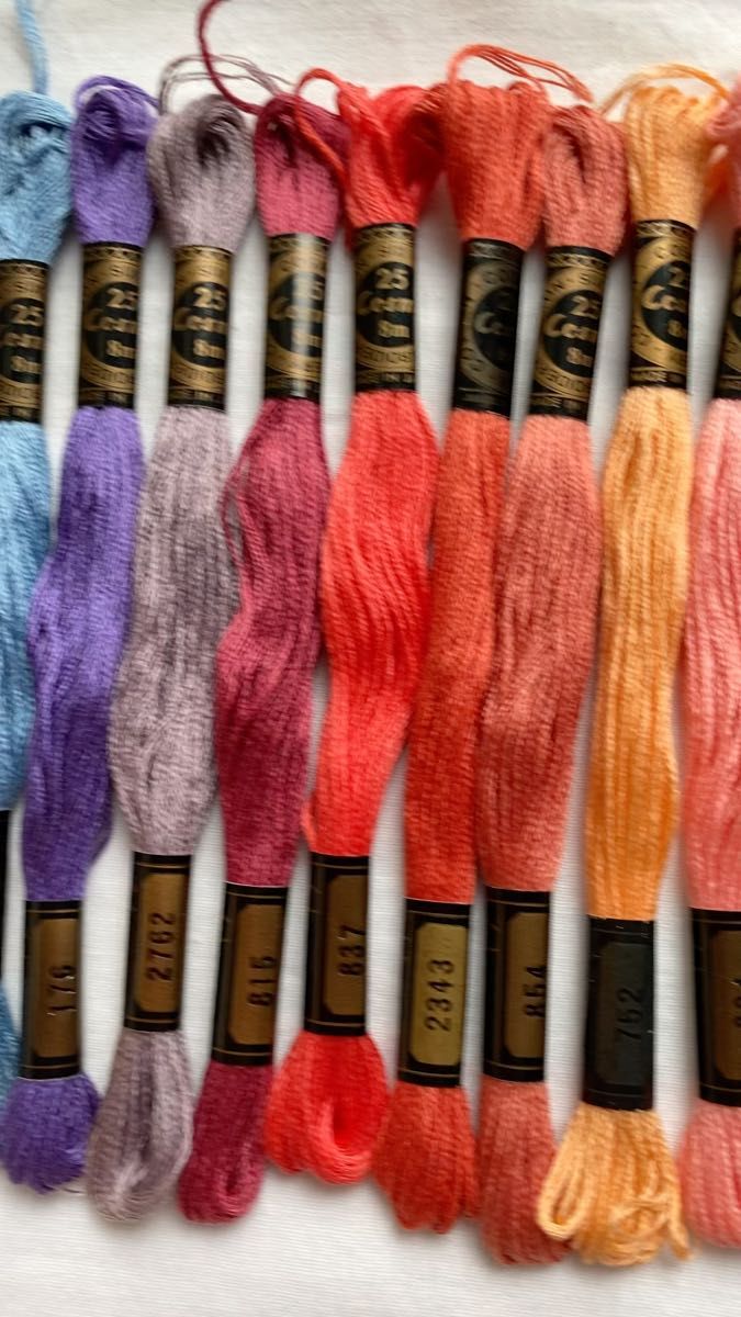 7 コスモ刺繍糸