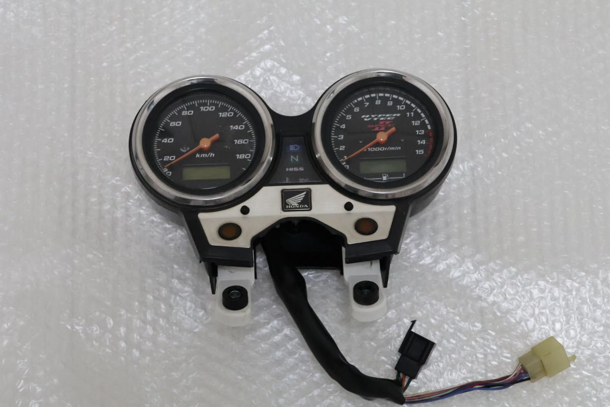 CB400SF NC39 spec2 メーター(ジャンク品) CB400SF Vtec Spec2 純正スピードメーター NC39 HONDA ホンダ