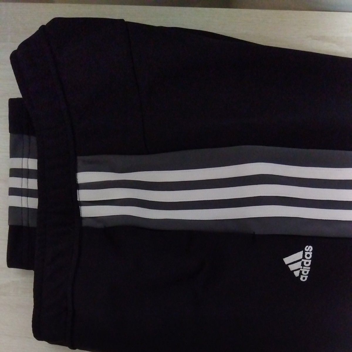 アディダス ジャージ ロングパンツ レディース adidas トラックパンツ ルーズフィット トレーニング スポーツウェア 